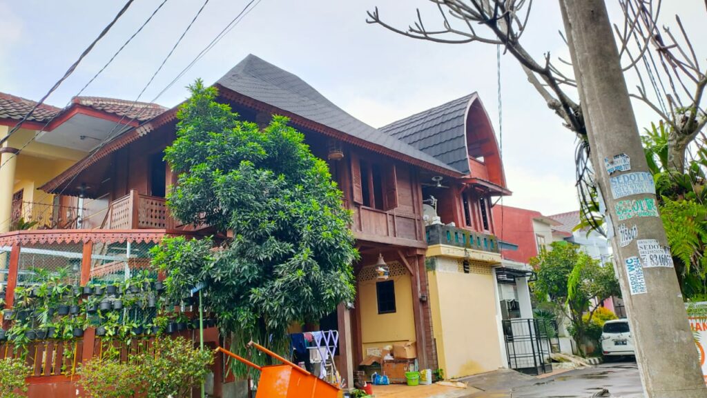 𝐑𝐄𝐊𝐎𝐌𝐄𝐍𝐃𝐀𝐒𝐈 ! Pabrik Pembuatan Rumah Kayu di Wates WA 0857 9711 6827